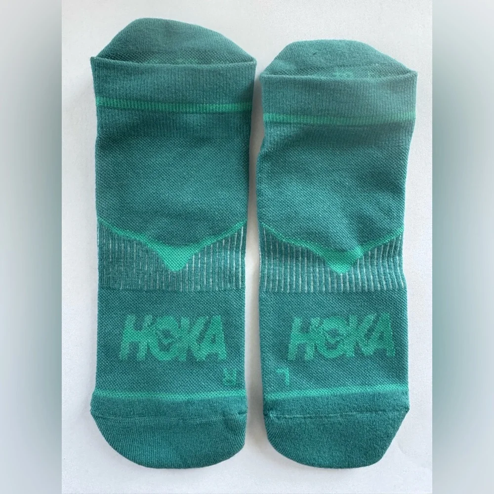 HOKA No-Show Run Socks All Gender Unisex Womens Mens Active Athletic Medium NEW
